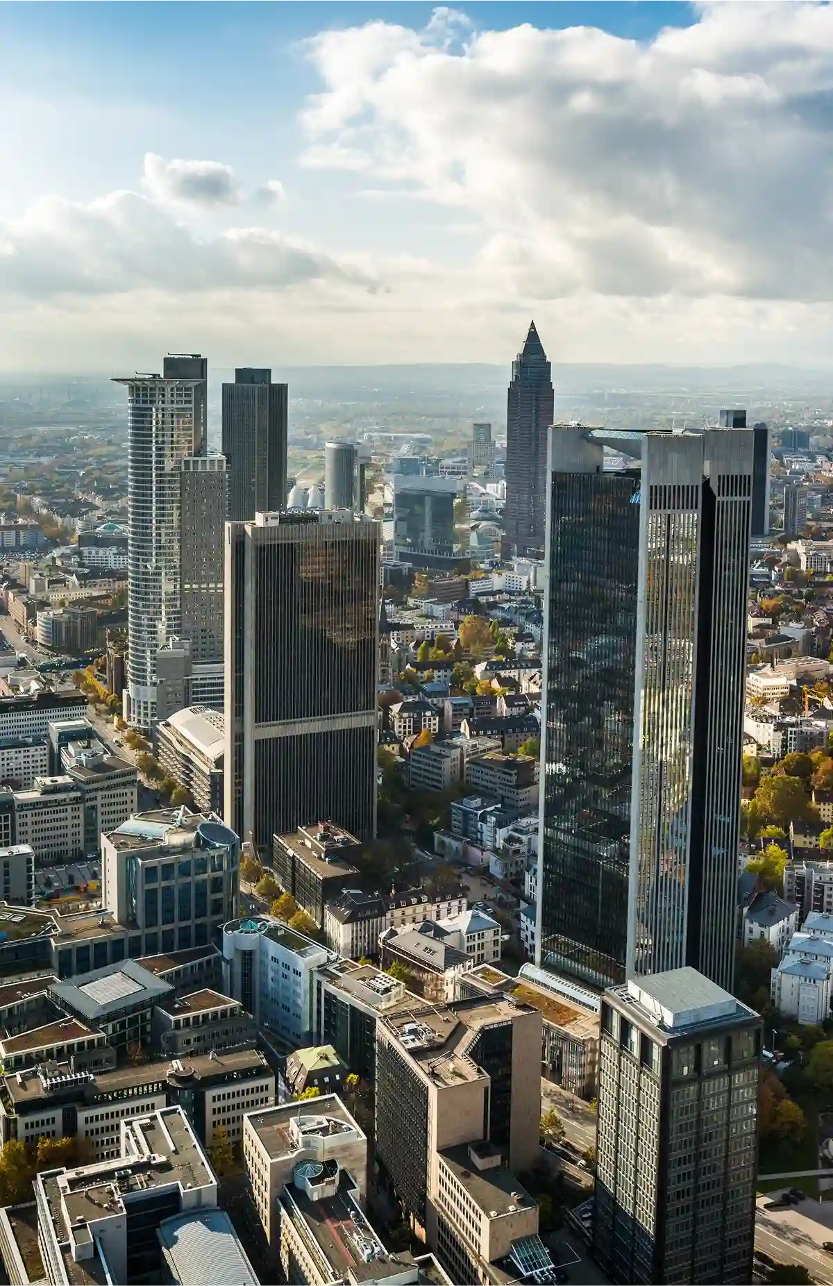 Luftaufnahme der Wolkenkratzer von Frankfurt am Main