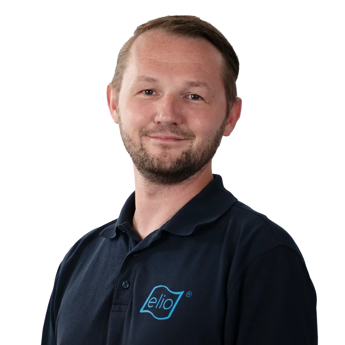 Porträt von Levitan Novakovski mit elio Logo, elio GmbH