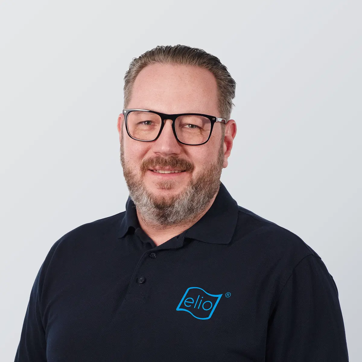 Porträt von Sascha Vorderstemann, elio GmbH