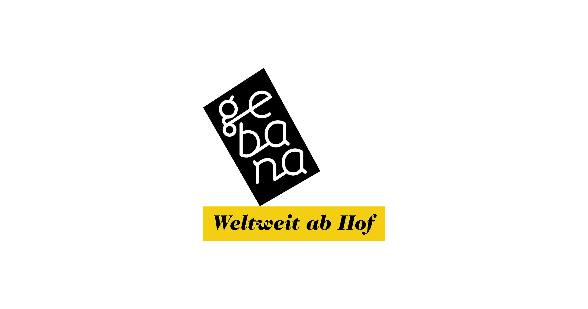 Schwarzes Logo von gebana mit Unterzeile in gelb hervorgehoben 'Welweit ab Hof'